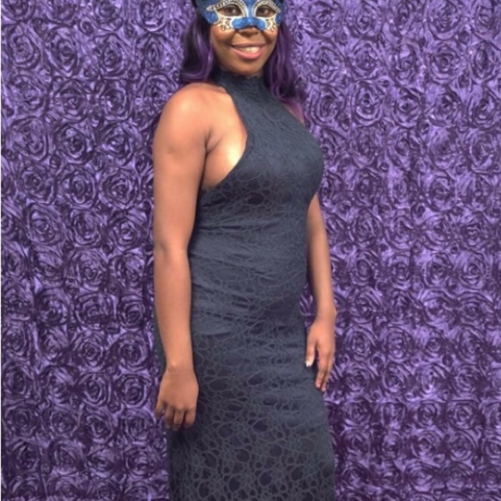 Elegant Navy Lace Halter Dress